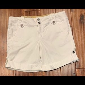Women’s White shorts